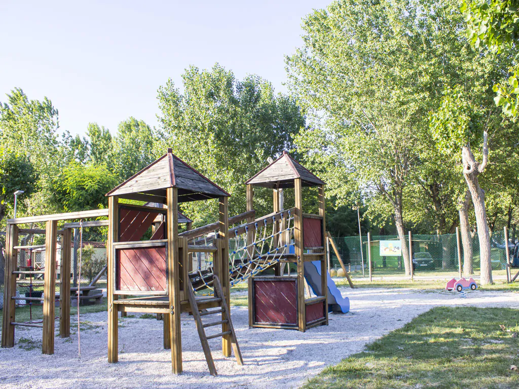 rimini-family-village-playground