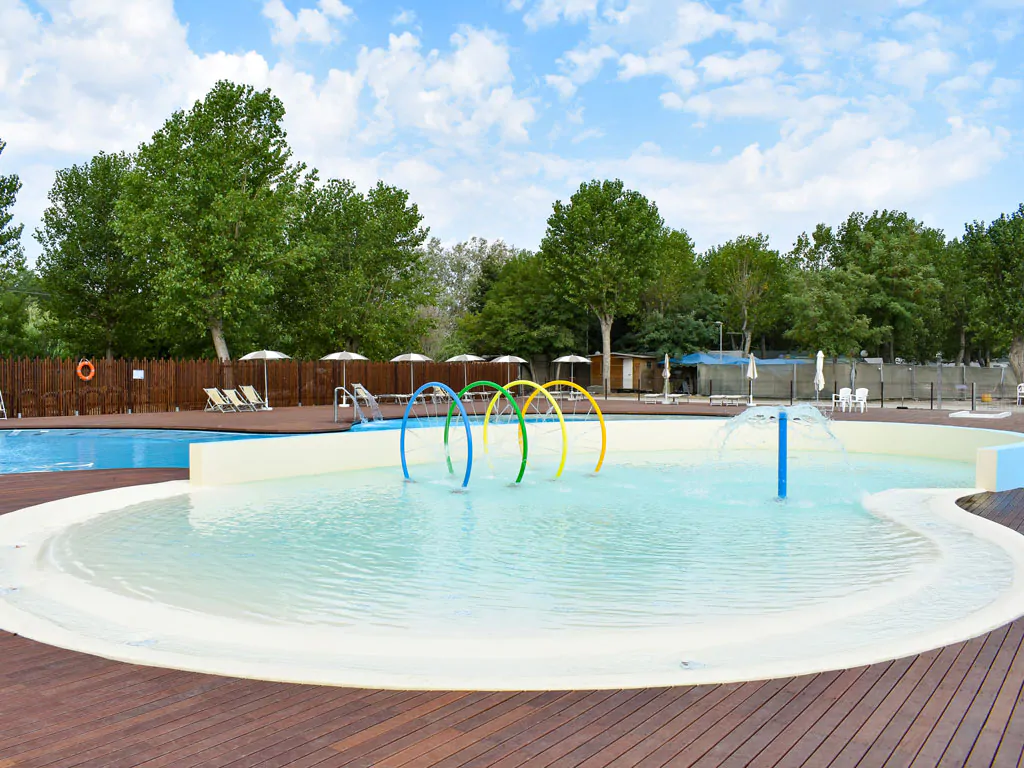 rimini-family-village-swimming-pool-ii
