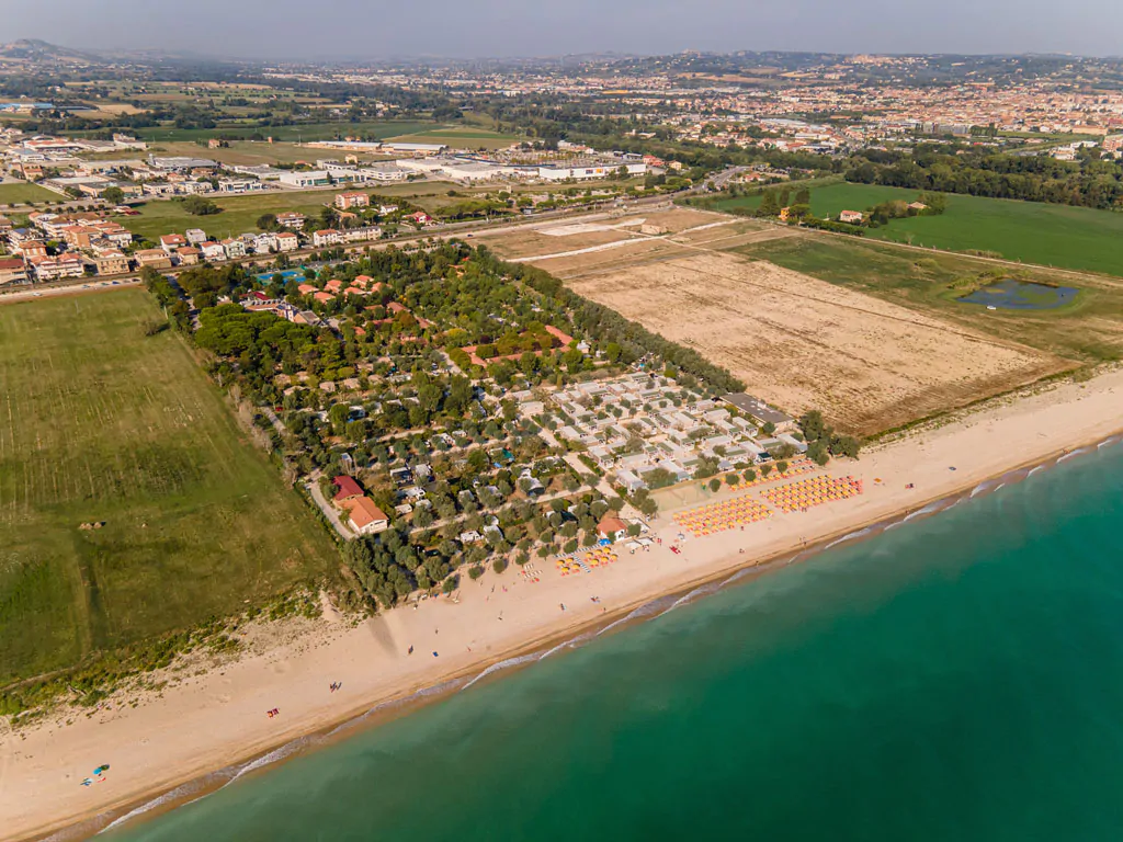 risacca-family-camping-village-campsite-overviewl