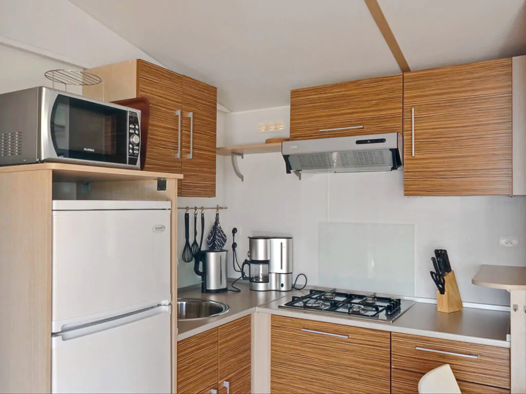 sun-lodge-aspen-mobile-home-interior-kitchen-22