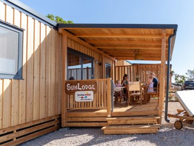 sunlodge-catalpa-panaramic-sea-view-mobile-home-exterior-front-view-iii
