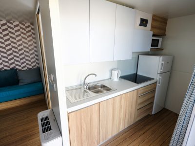 terme-catez-mobile-home-42-interior-kitchen