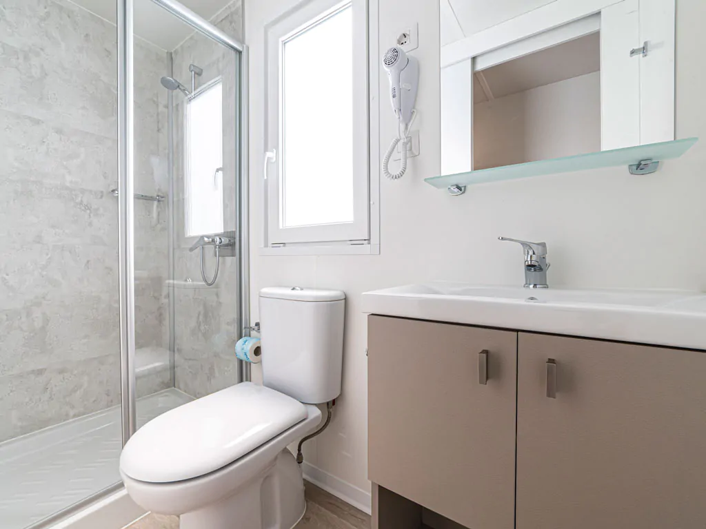 baia-revolution-plus-interior-bath-room-2