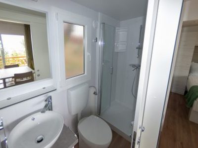 mobile-home-trend-interio-bath-room