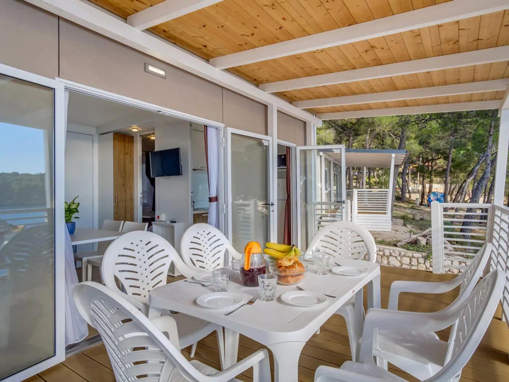 mobile-home-type-i-exterior-veranda