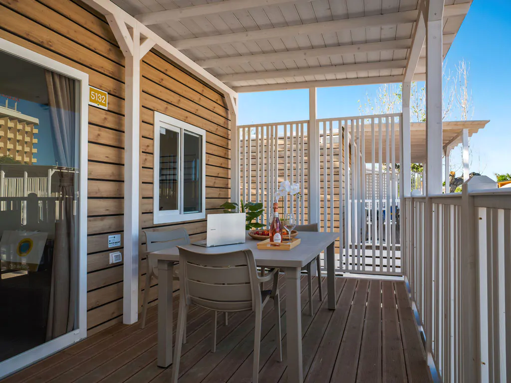 romagna-family-resort-lodge-superior-exterior-terrace