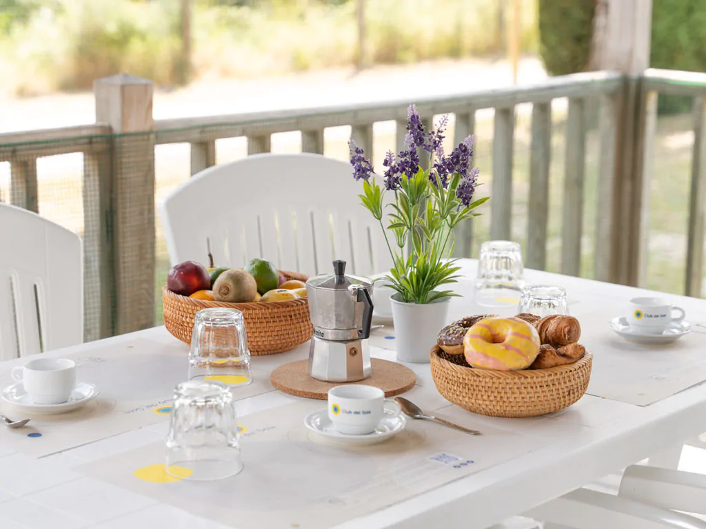 spina-family-collection-lodge-comfort-exterior-terrace-details