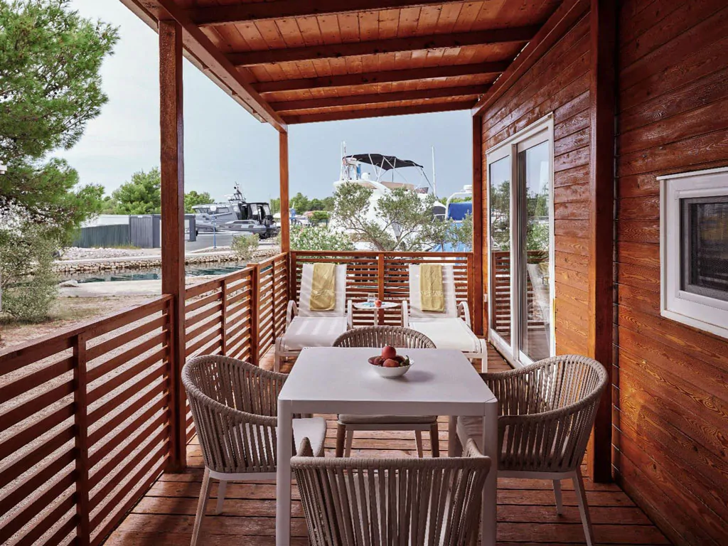 amadria-park-sibenik-luxury-mobile-home-marina-exterior-terrace