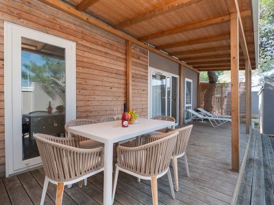 campsite-amadria-park-sibenik-mobile-home-family-luxury-mobile-home-exterior-terrace