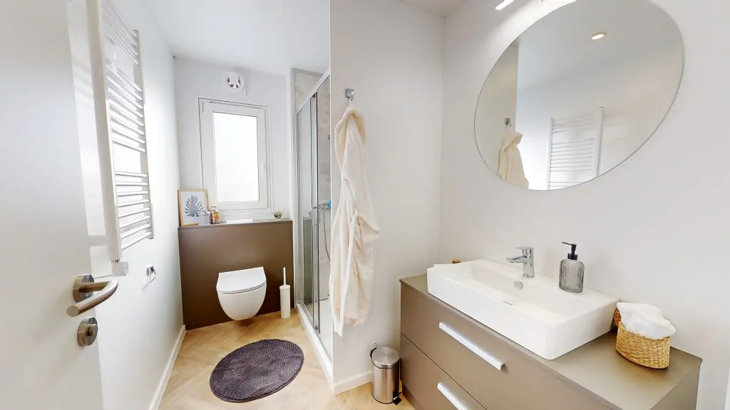 campsite-phalaris-mobile-home-pinus-premium-single-beds-bathroom
