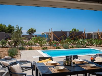 campsite-terra-park-phalaris-pinus-camping-villa-lux-terrace