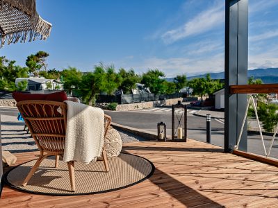 campsite-tiha-silo-mobile-home-deluxe-sea-view-terrace-i