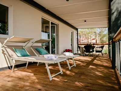 campsite-tiha-silo-mobile-home-luxury-sea-view-terrace