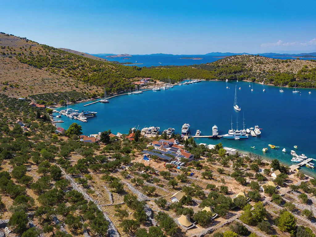 glamping-resort-festa-air-view