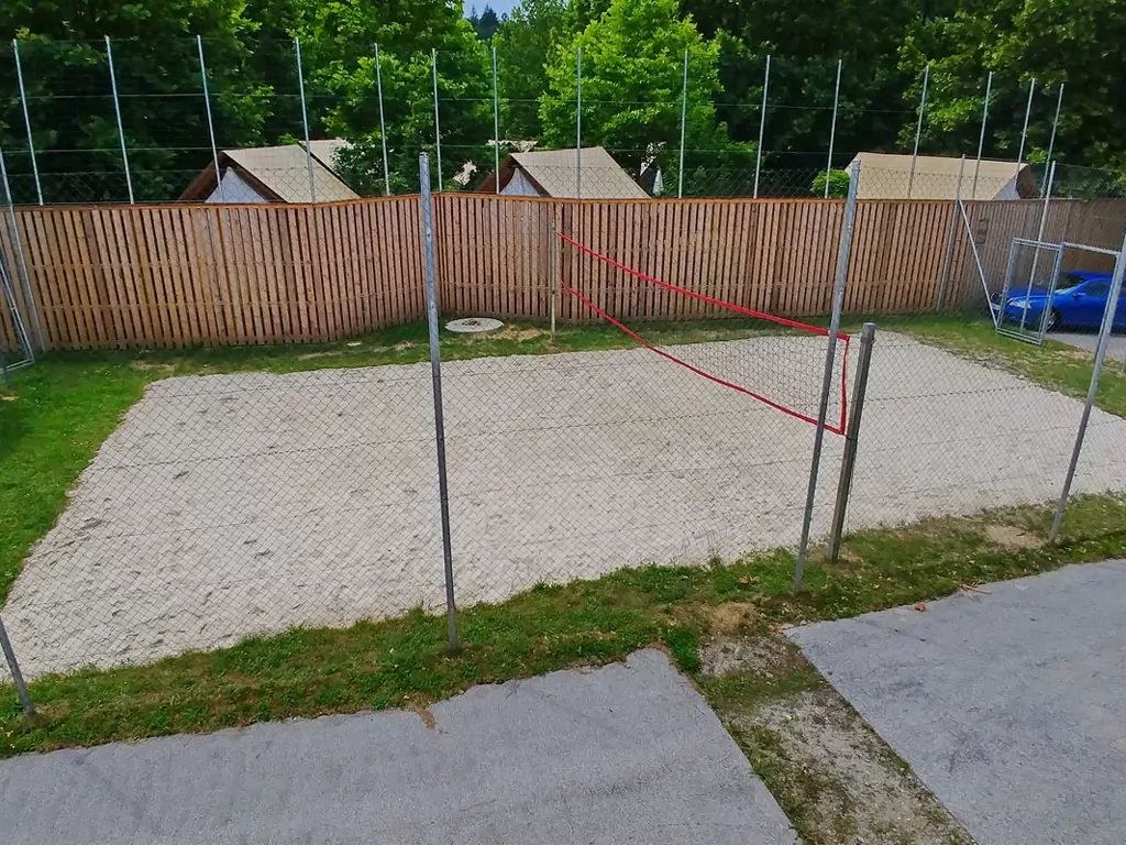 kamp-natura-terme-olimia-mobile-home-beach-volley