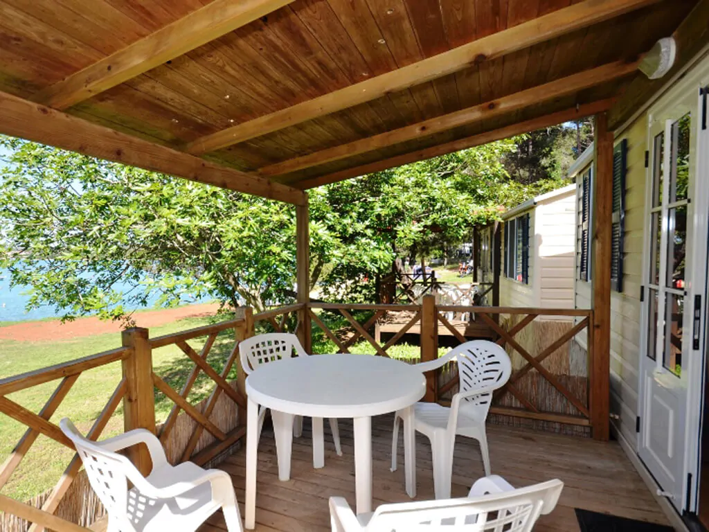 camping-tasalera-mobile-homes-terrace