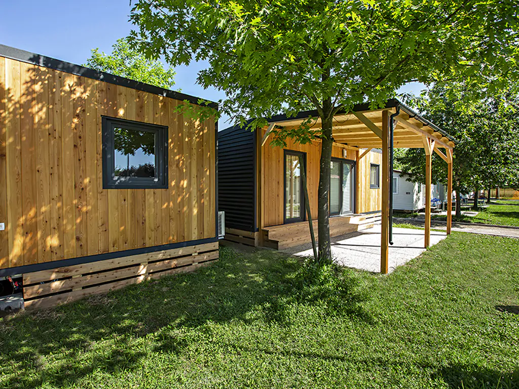 campsite-terme-ptuj-mobile-home-exterior