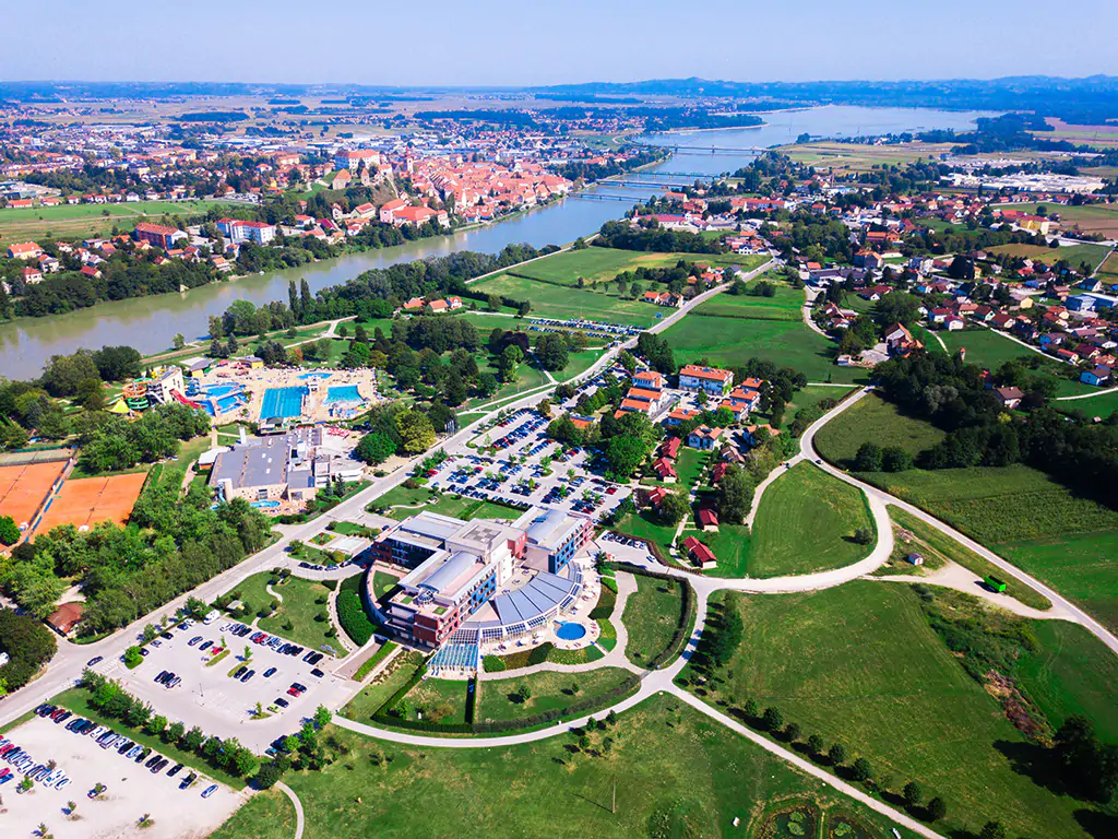 terme-ptuj-birds-view-town