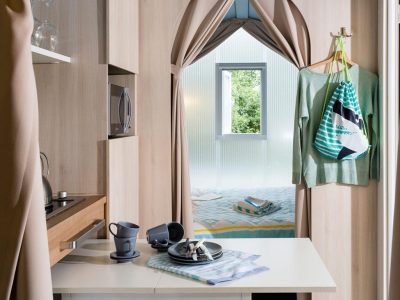 weekend-glamping-resort-coco-suite-interior-kitchen