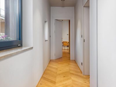 campsite-papafigo-villa-voliera-interior-hallway