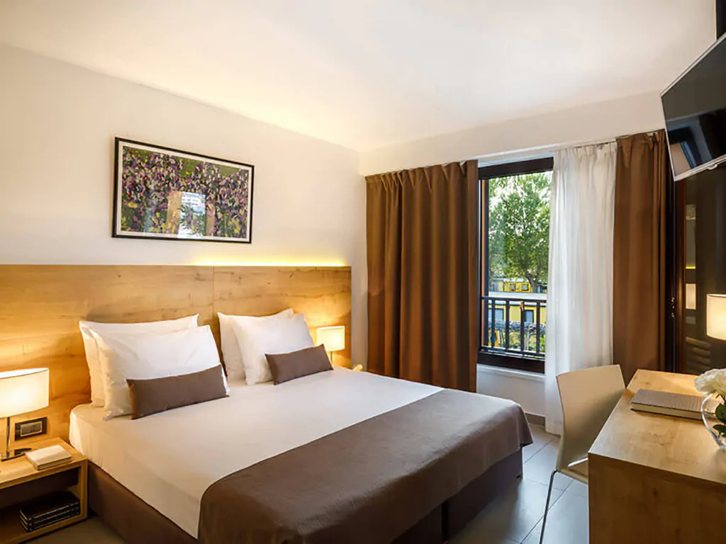 san-marino-residence-room-for-two-bedroom-double-bed