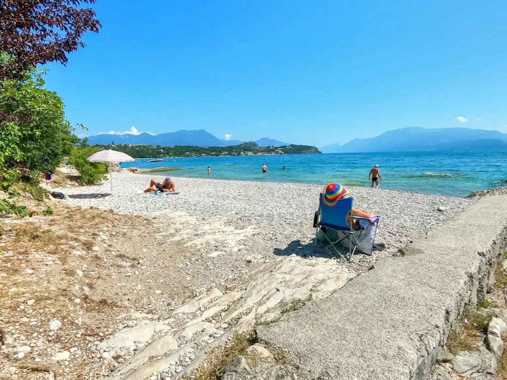 sivinos-camping-boutique-exterior-beach-view-iv