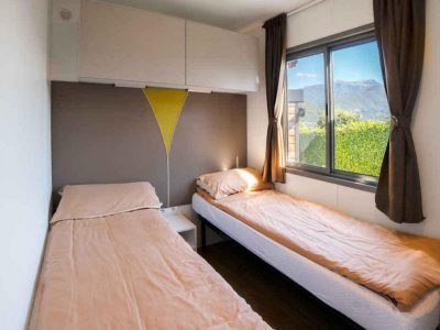 vacanze-glaming-boutique-cottage-next-xl-superior-interior-single-beds