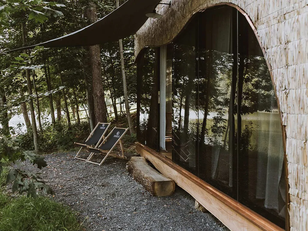 falkensteiner-premium-camping-lake-blagus-lake-house-exterior-terrace