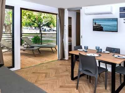 campsite-galeb-mobile-home-adria-superior-c-living-room-terrace