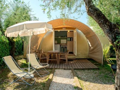 sivinos-camping-boutique-glamping-tent-coco-suite-exterior-front-view