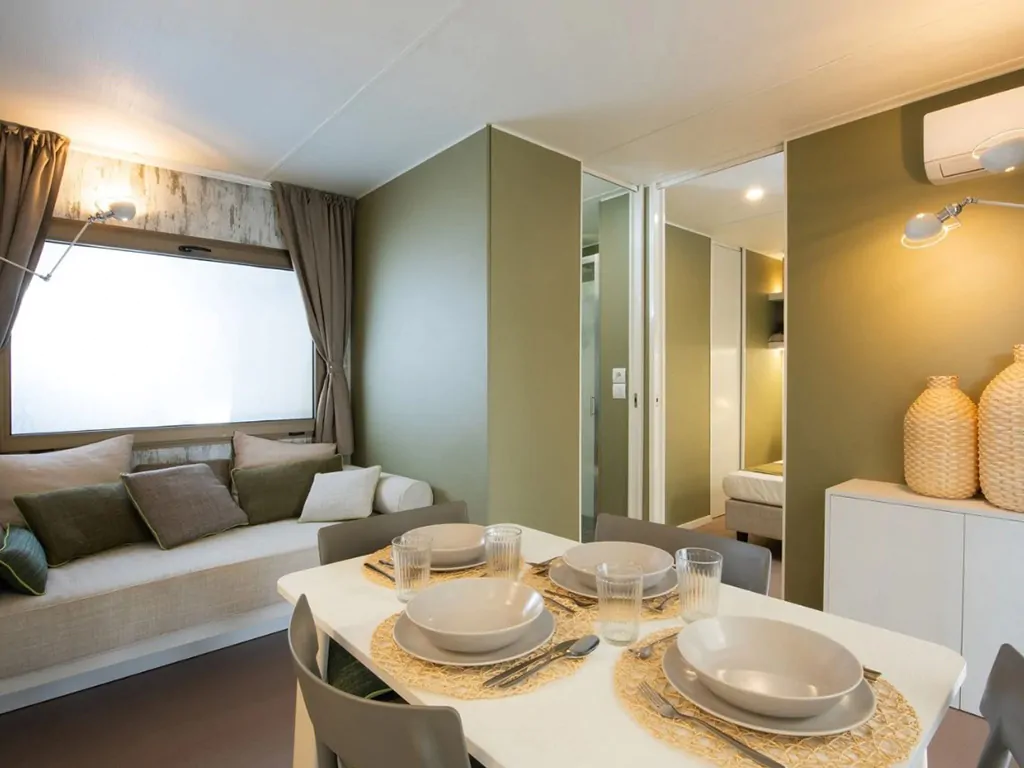 camping-cisano-san-vito-mobile-home-interior-living-room