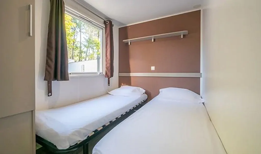 campsite-simuni-classic-plus-interior-single-beds-ii