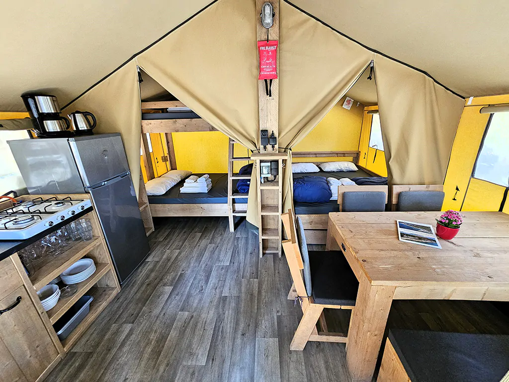 amadria-park-trogir-glamping-kalahari-kitchen-bedroom