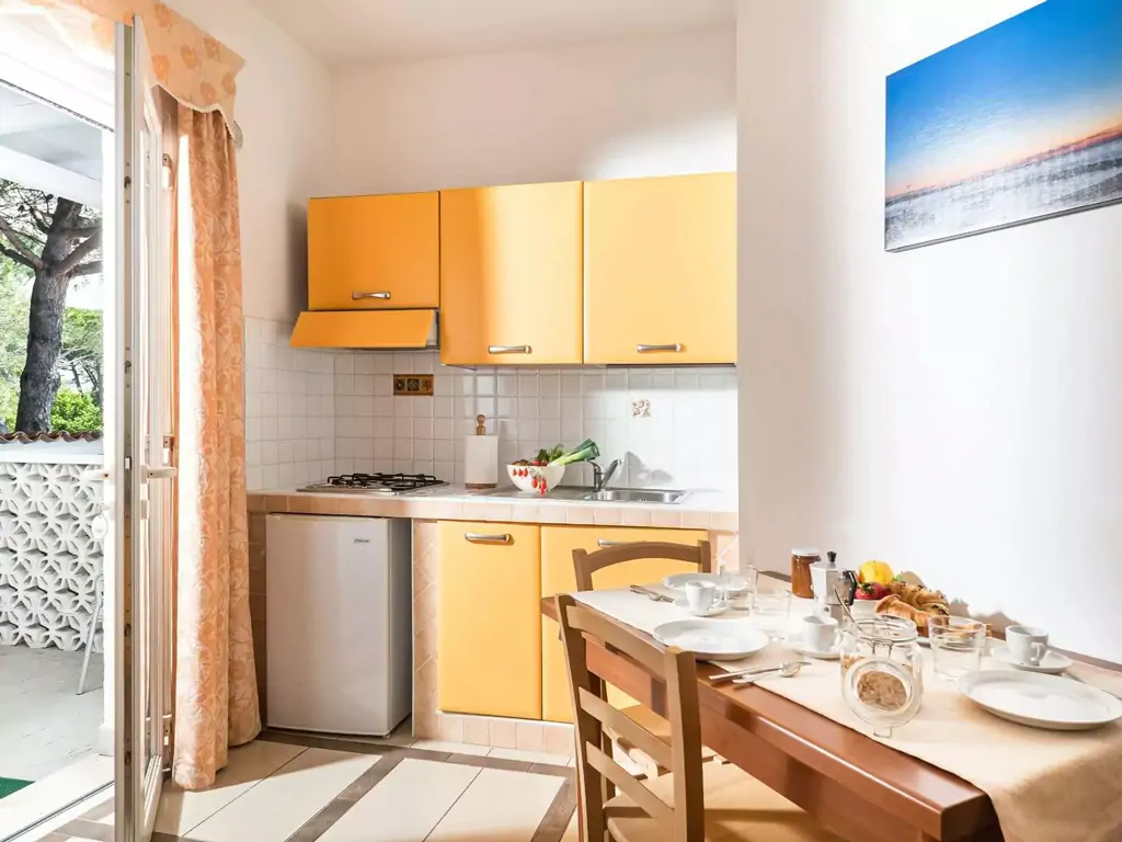 apartment-midi-villaggio-san-francesco-kitchen