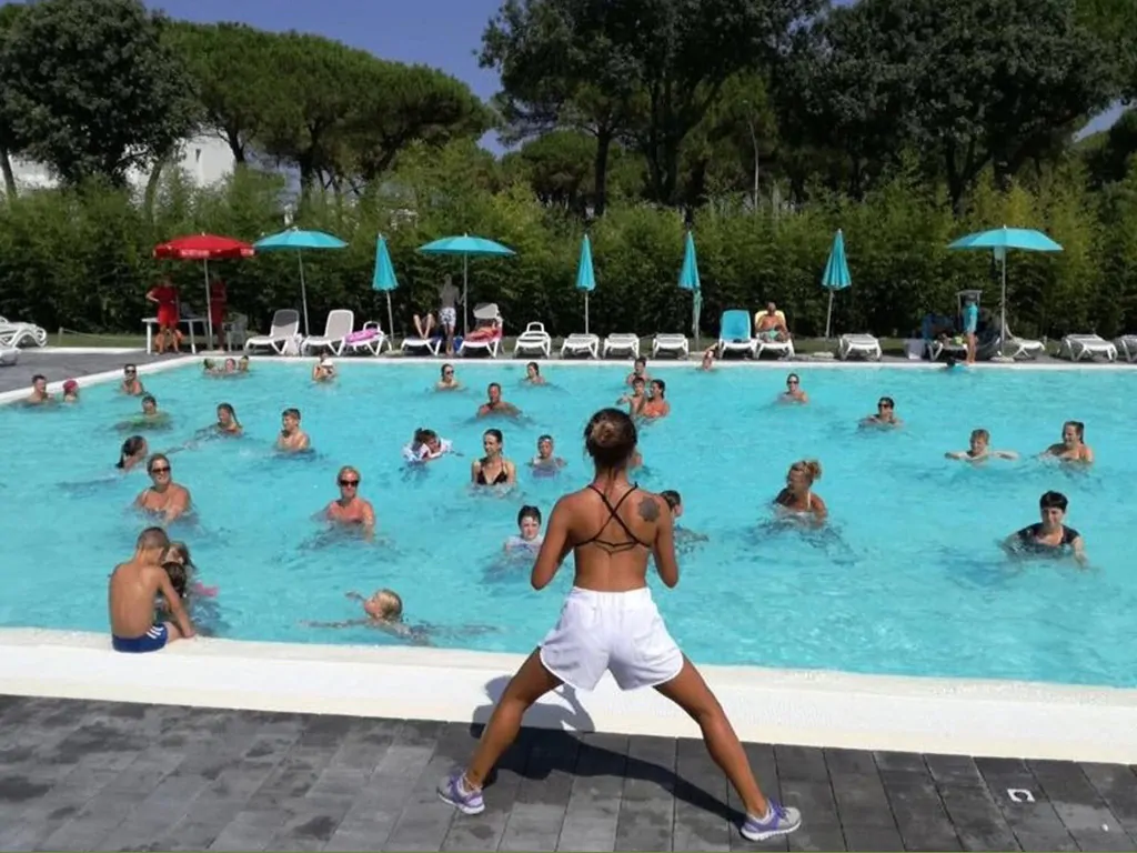 camping-malibu-beach-pool-fitness