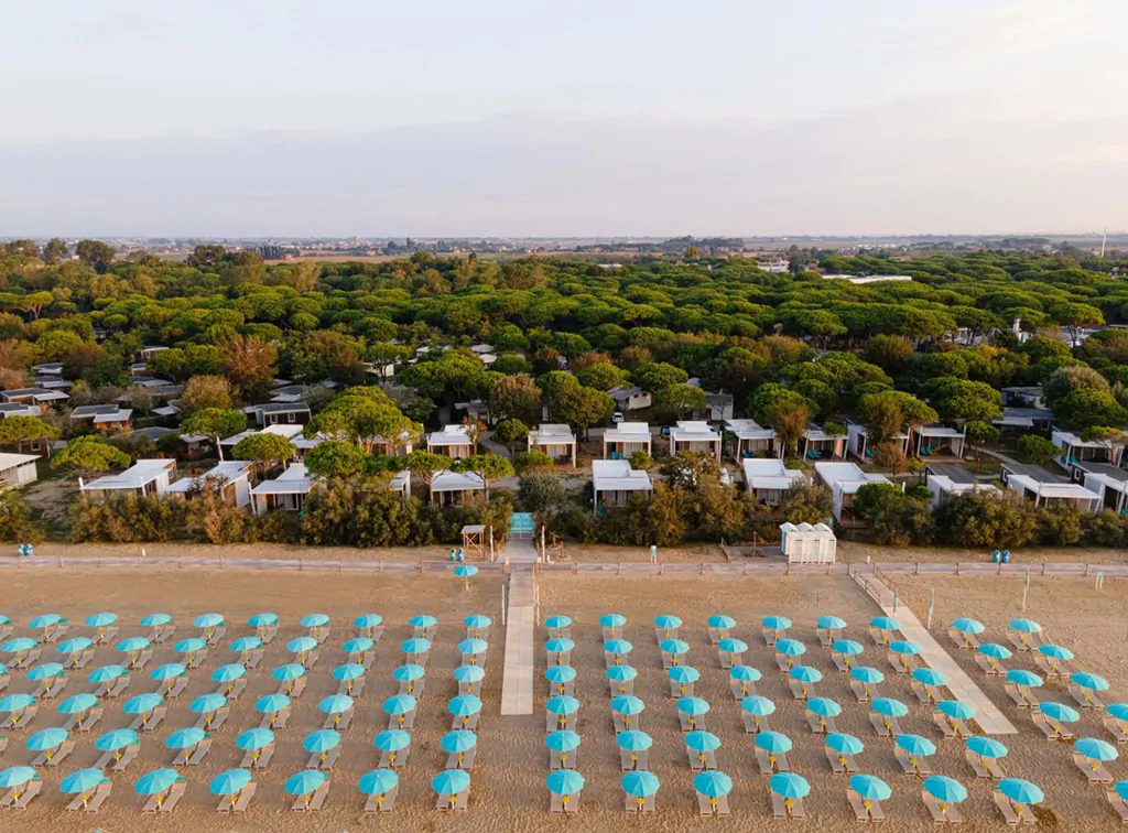 camping-malibu-beach-sunlodges-air-view