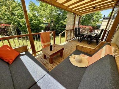 campsite-pra-delle-torri-estivo-premium-plus-exterior-terrace-sofa-2