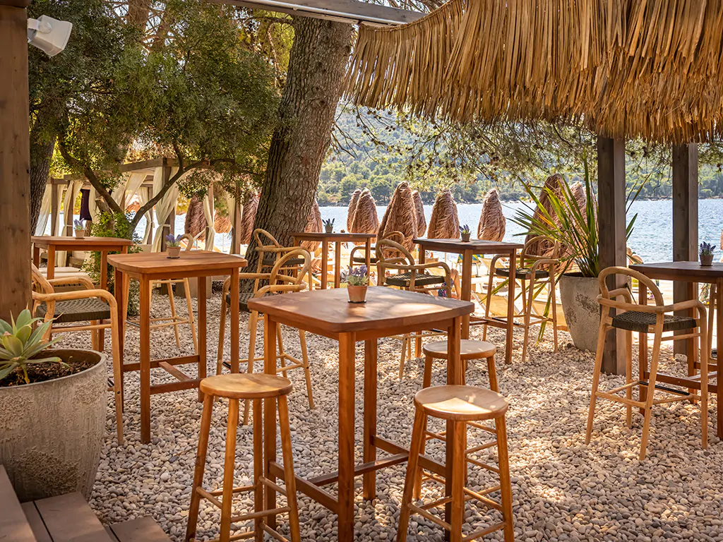 hvar-villas-resort-beach-bar-iii