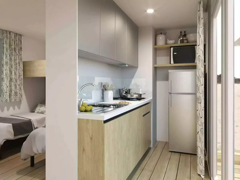mobile-home-comfort-pet-villaggio-san-francesco-interior-kitchen
