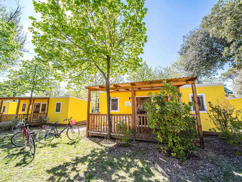 mobile-home-lemon-hill-villaggio-san-francesco-exterior-front-view
