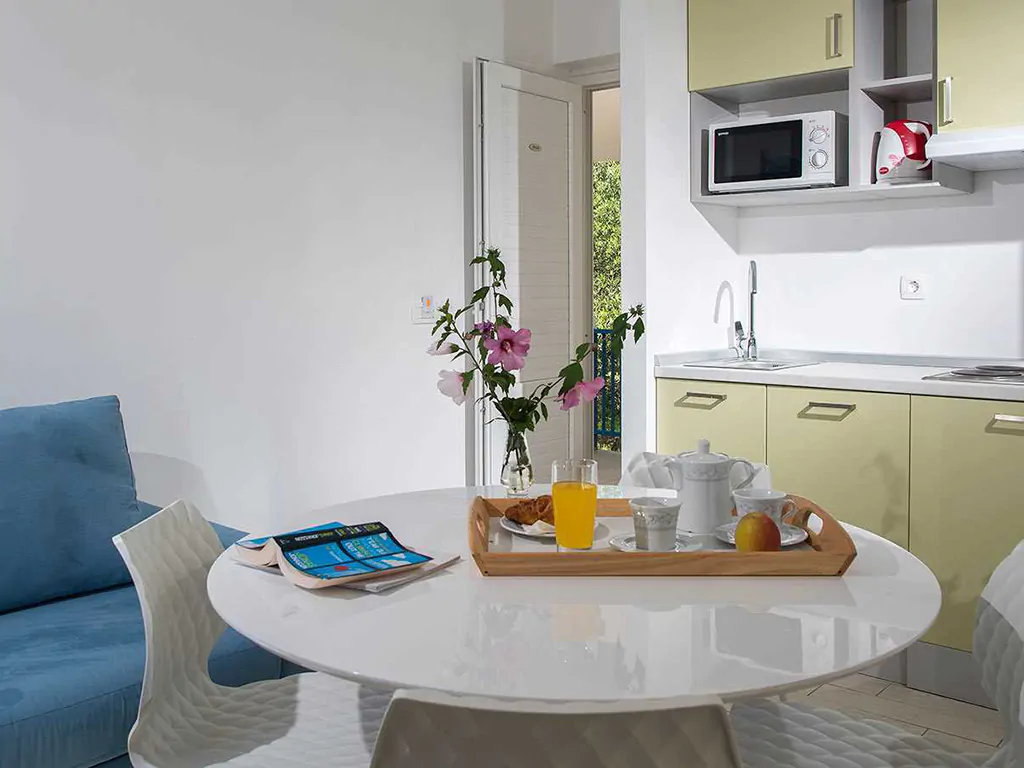 port-9-apartment-navis-living-room-kitchen