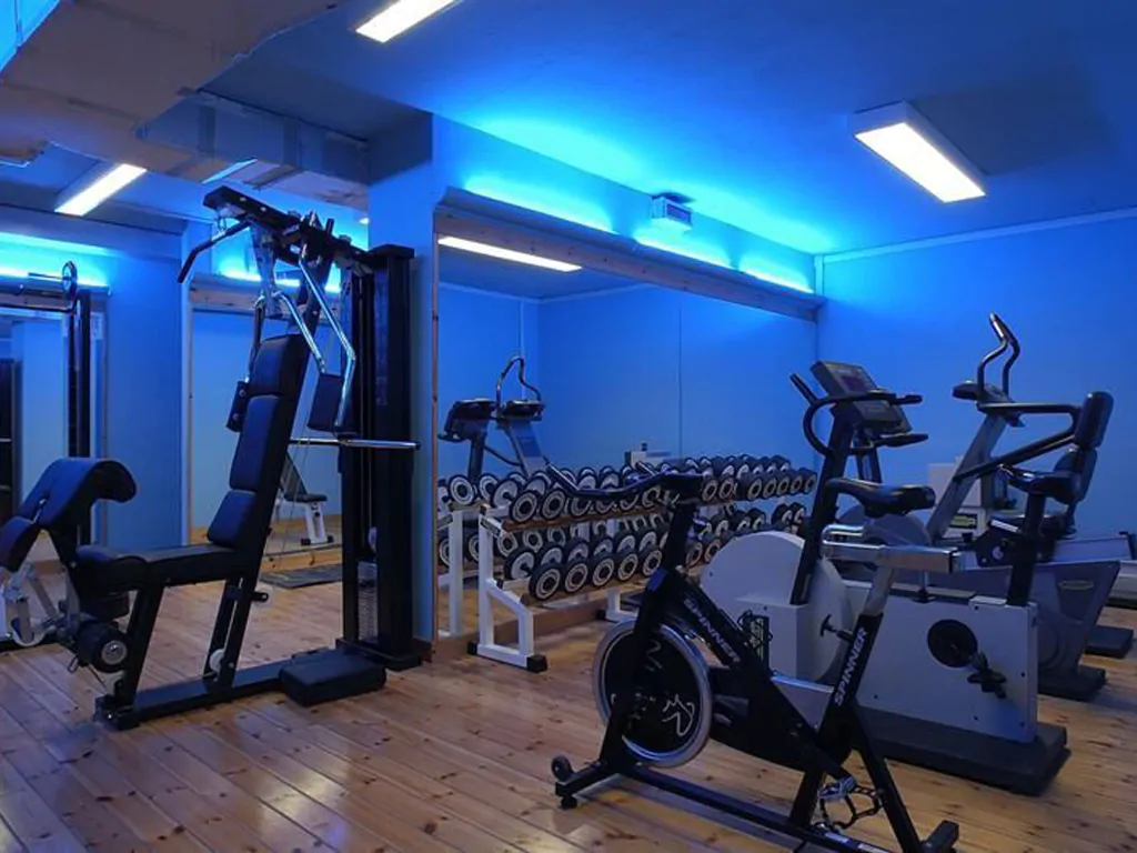 camping-cera-una-volta-interior-gym