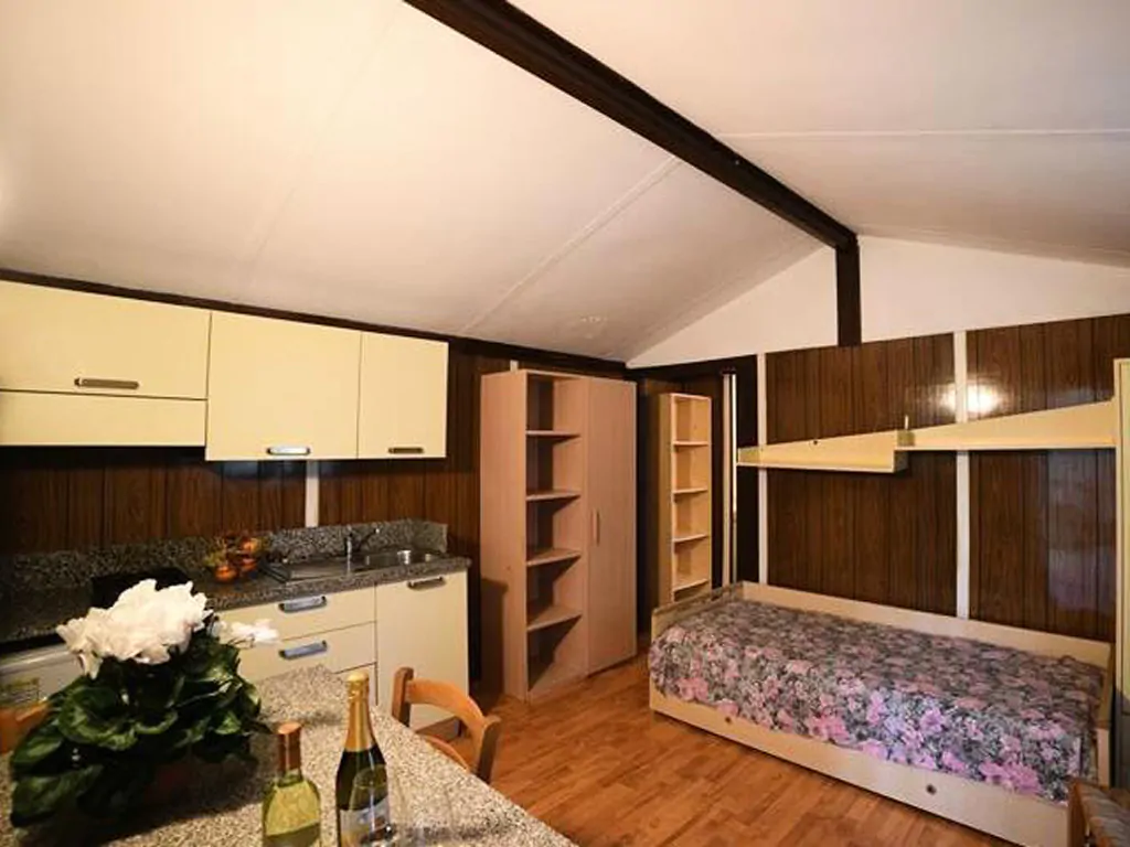 camping-c-era-una-volta-bungalow-interior-living-room