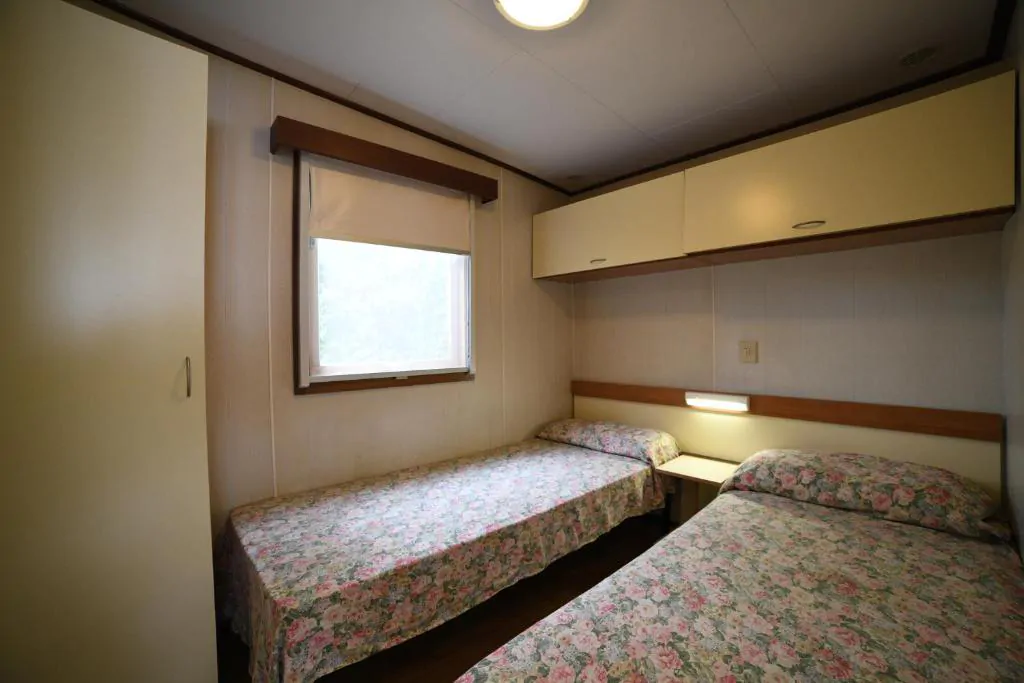 camping-c-era-una-volta-standard-interior-single-beds