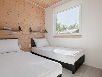 elements-selce-studio-mobile-home-for-5-interior-bedroom-single-beds