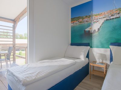 elements-selce-studio-mobile-home-for-7-interior-bedroom-single-beds