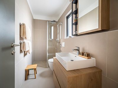 hvar-villas-resort-place-villa-interior-bathroom