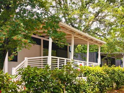camping-bijela-uvala-premium-la-exterior-sideview