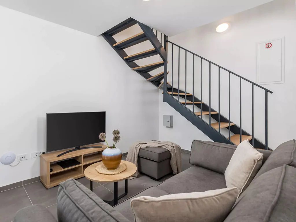 holiday-homes-campiste-ostro-interior-living-room-2