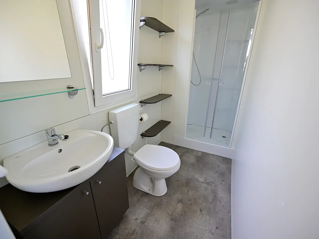 bunculuka-mobile-home-premium-interior-bathroom